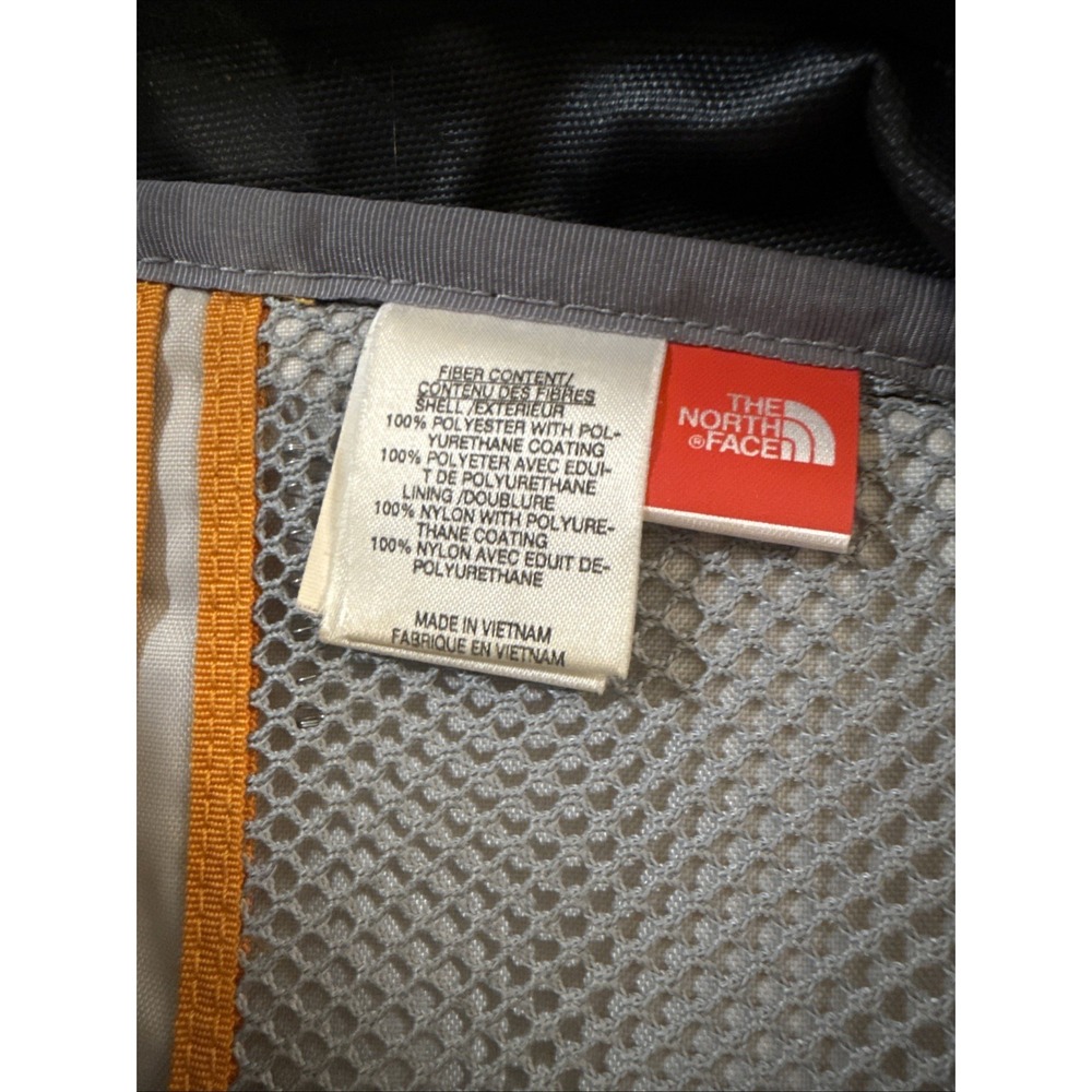 The North Face 12L Pandora Mini Backpack Black 898 Stylish Design Functional Use - Picture 8 of 9